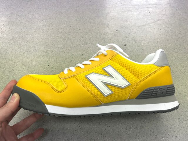 ニューバランス 安全靴 new balance PORTLAND（横から）